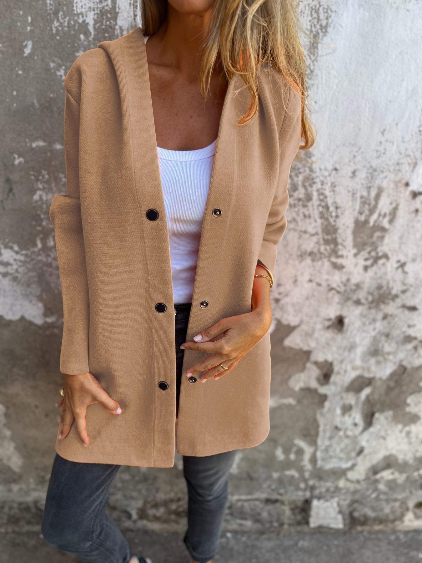 Isolde – Cardigan with Button Placket and Hood