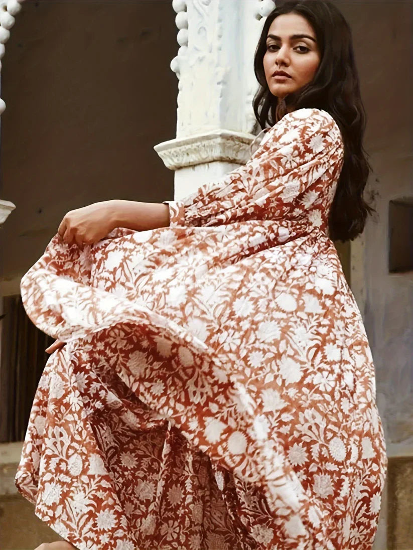 Janna - Midi Floral Dress with V-Neck