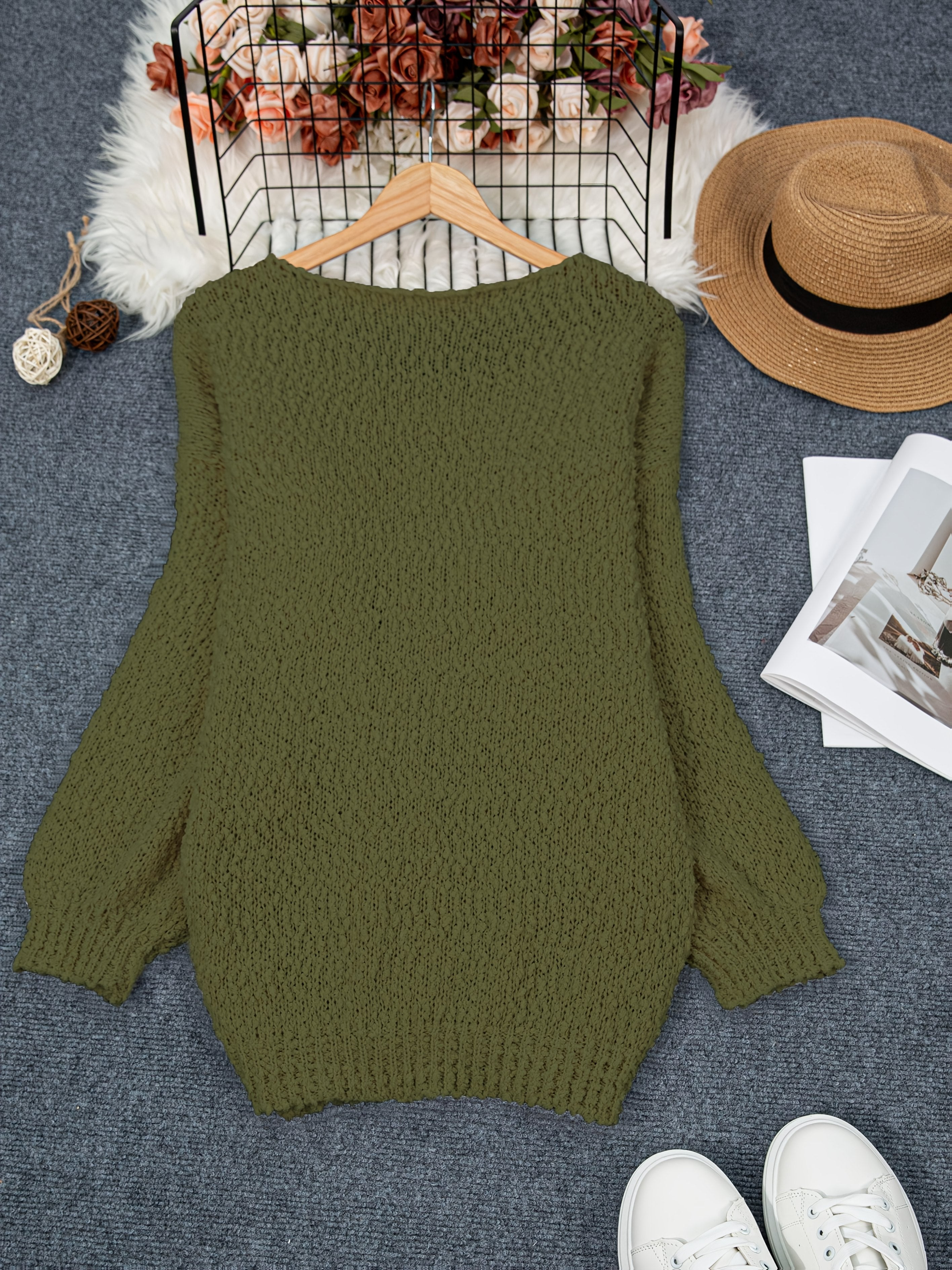Jeannette - Crew Neck Sweater with Long Sleeves