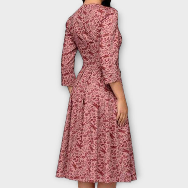 Jeri - Elegant Knee-Length Dress