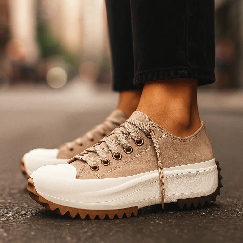 Jianna – Casual Lace-Up Sneakers
