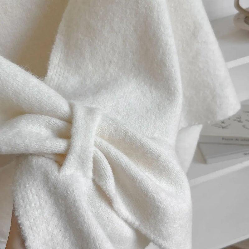 Jocelyna – Knotted Wrap Scarf