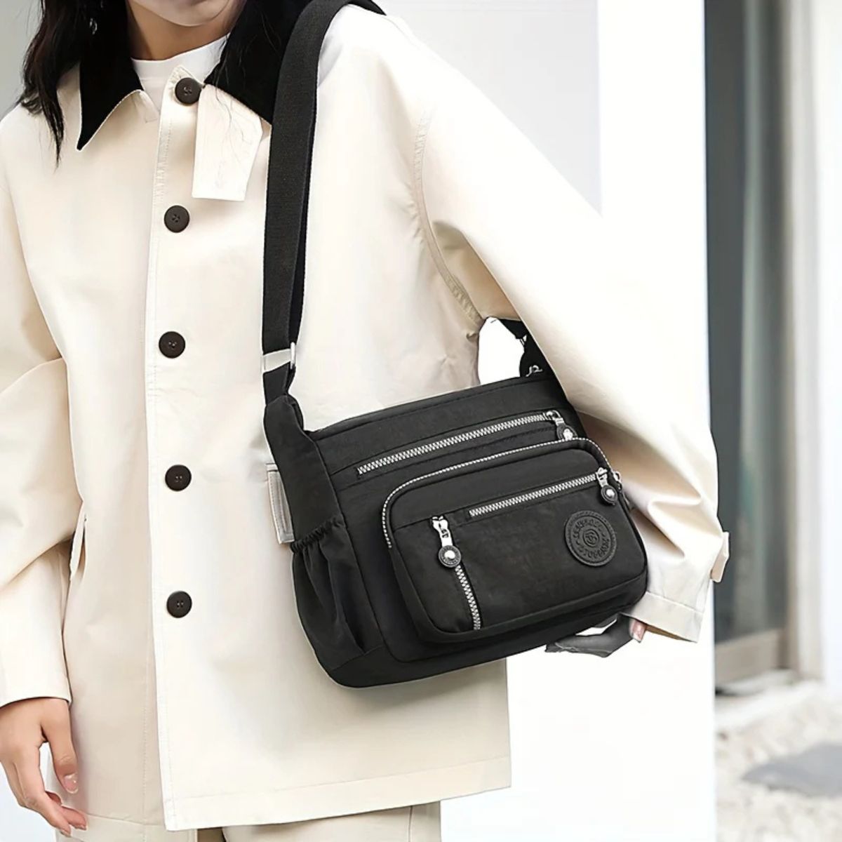 Jolilla – Stylish Crossbody Bag