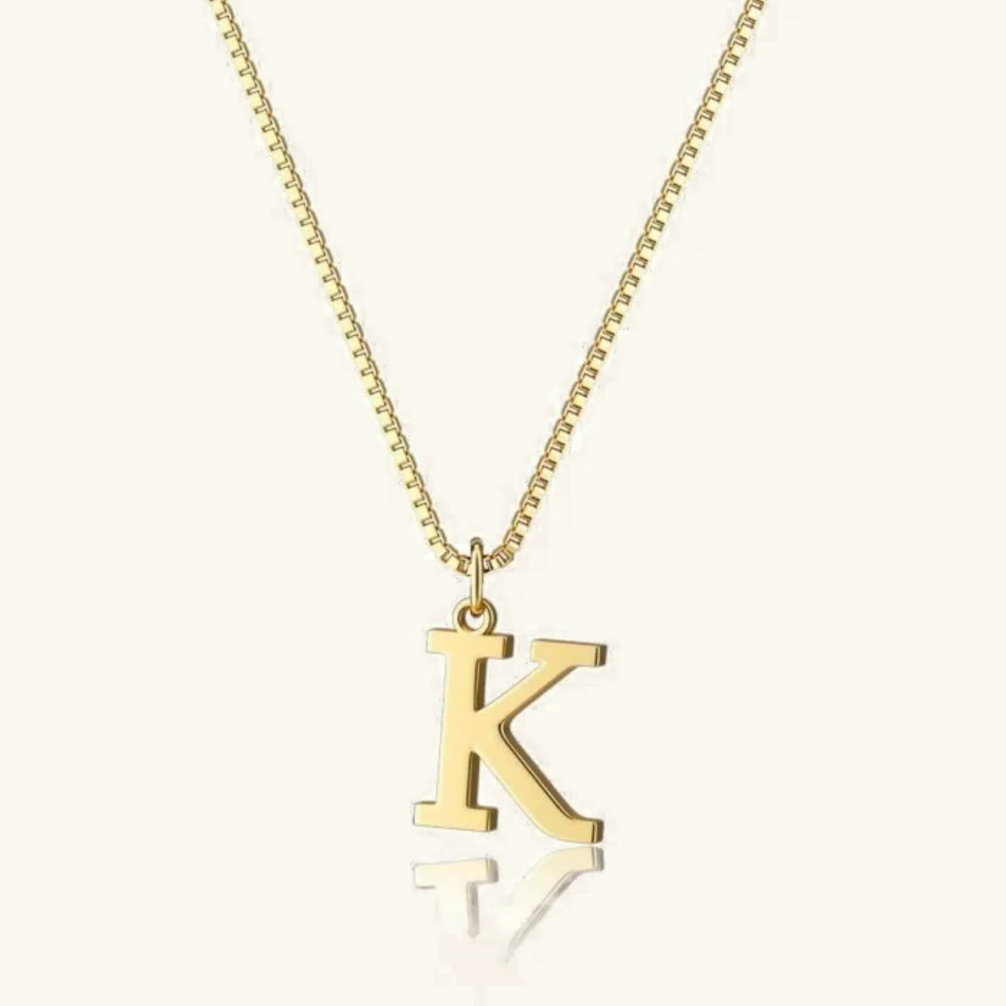 Collana con lettera iniziale Therese in oro