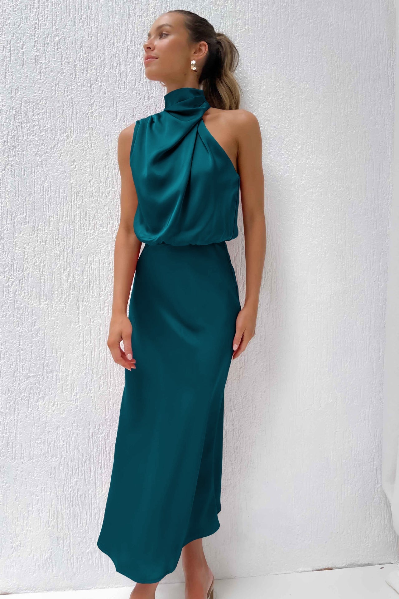 Kangana - Maxi Dress with Halter Neck