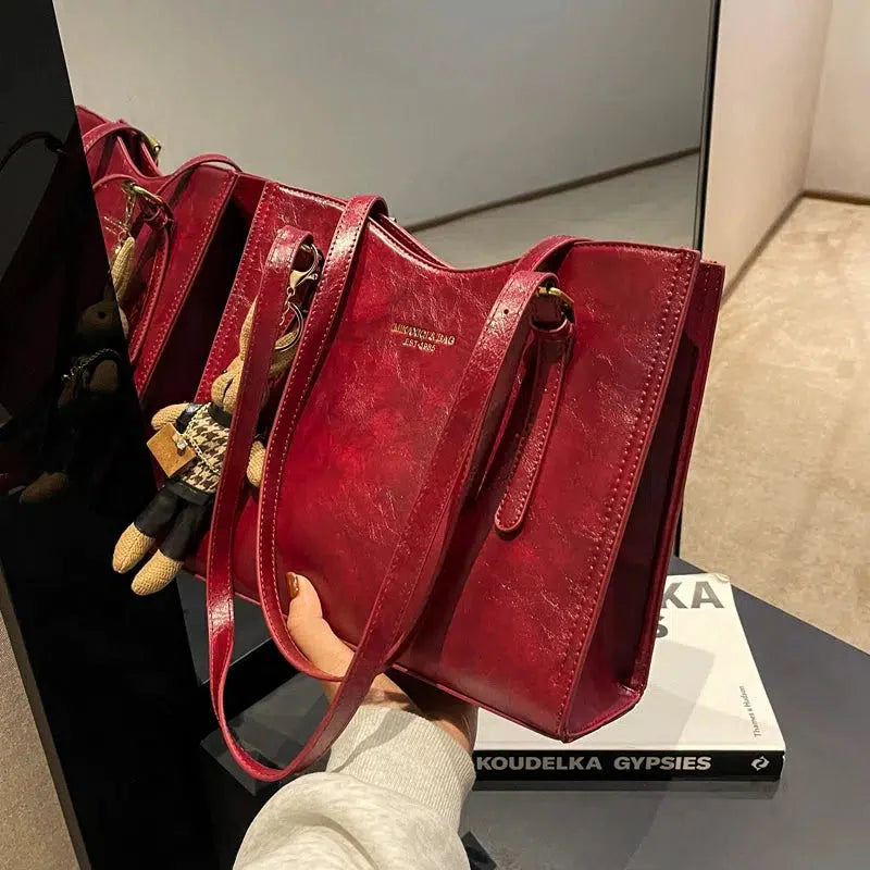 Lavina – Vintage Leather Shoulder Bag