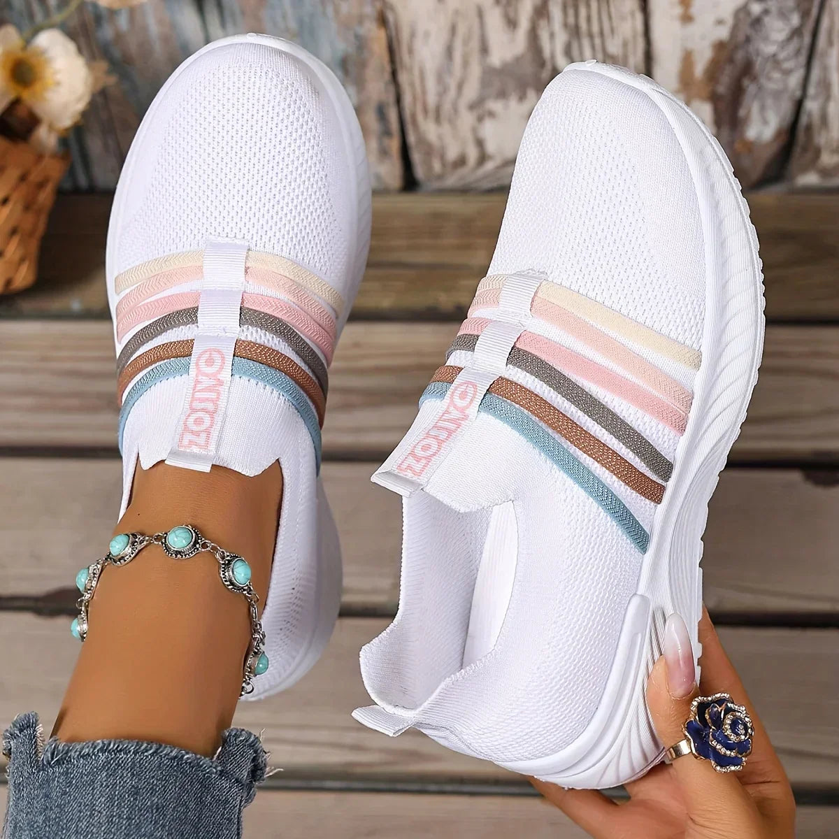 Lioray - Casual Sneaker with Stripes