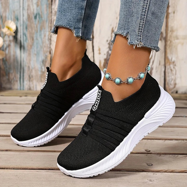 Lioray - Casual Sneaker with Stripes