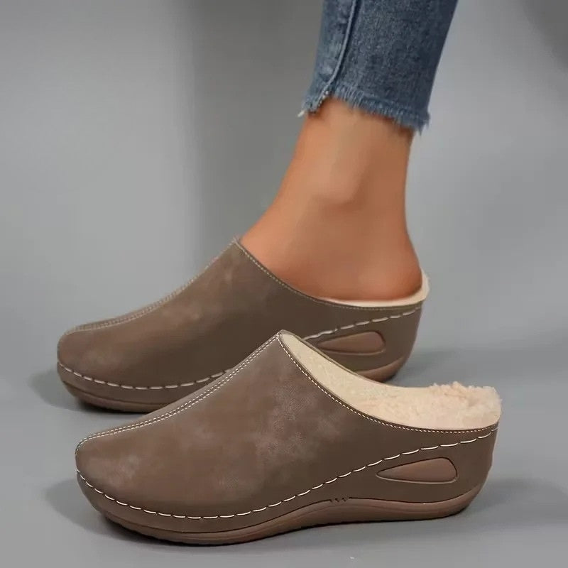 Lirona - Comfortable Slippers with Fleece Lining