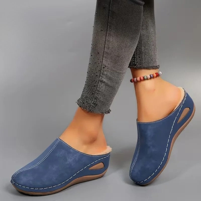 Lirona - Comfortable Slippers with Fleece Lining