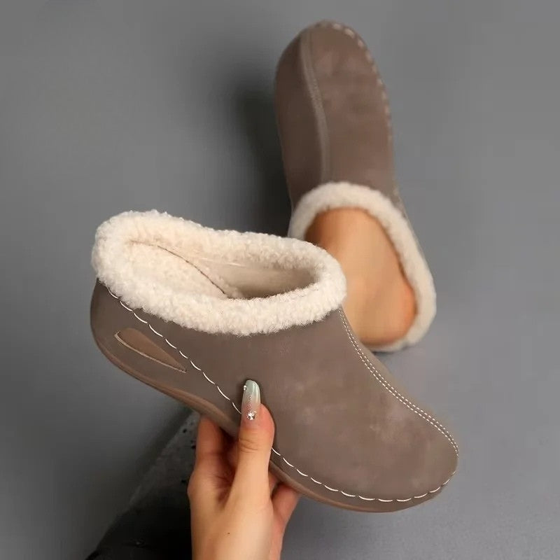 Lirona - Comfortable Slippers with Fleece Lining