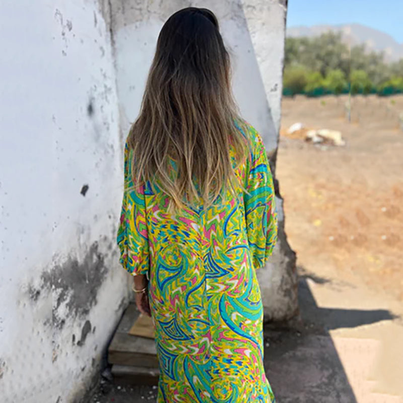 Lowri – Stylish Maxi Dress with V-Neck and Pockets