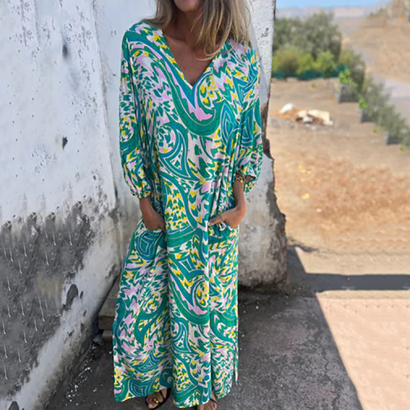 Lowri – Stylish Maxi Dress with V-Neck and Pockets