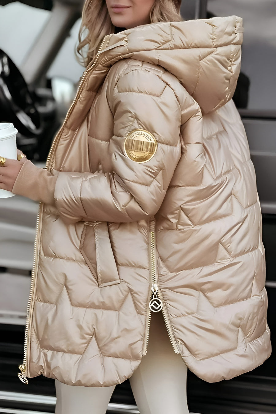 Mageina – Elegant Winter Coat with Hood and Padding