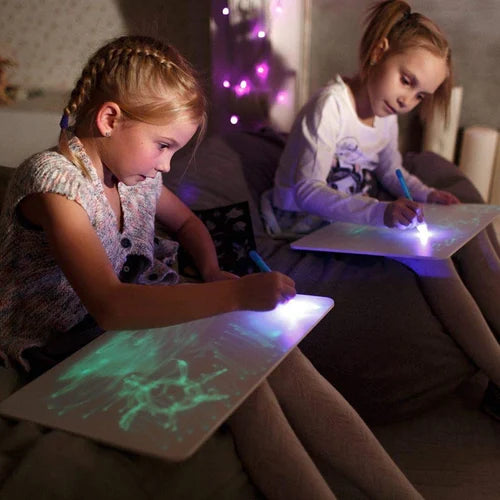Magical LED Light Drawing Pad - Unleash Children's Creativity!