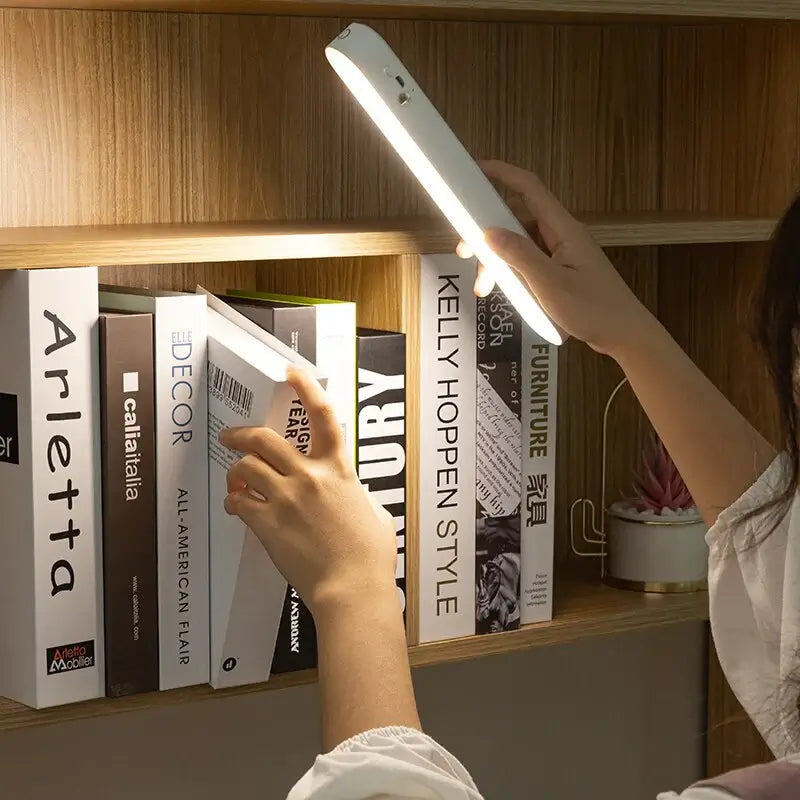 MagniGlow – Flexible and Stylish Magnetic Dimmable Desk Lamp
