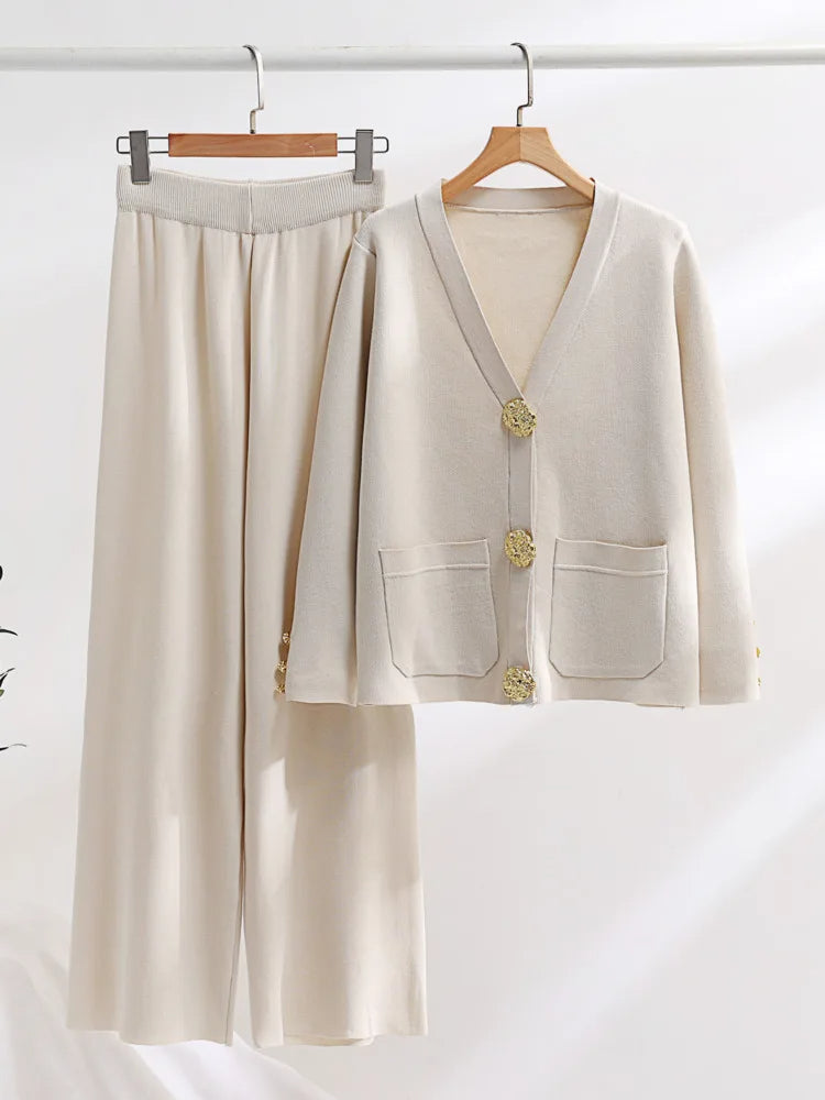 Marion – Knitted V-Neck 2-Piece Set