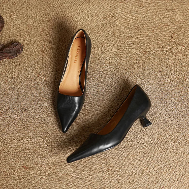 Marise - Leather Pumps with Pointed Toe