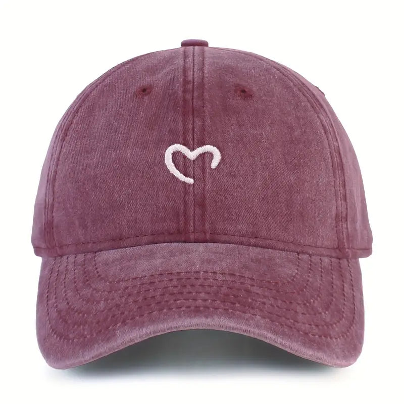 Marlia – Embroidered Cap with Heart