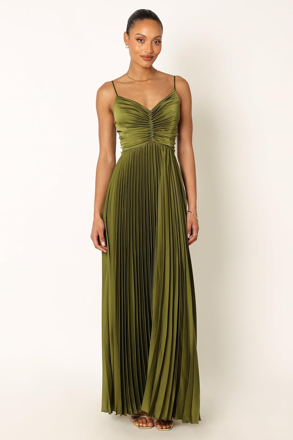 Masano – Elegant Pleated Dress