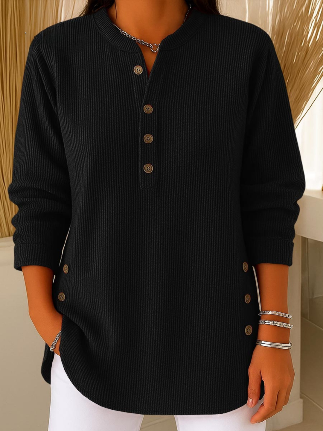 Missandei – Timeless Comfort Shirt
