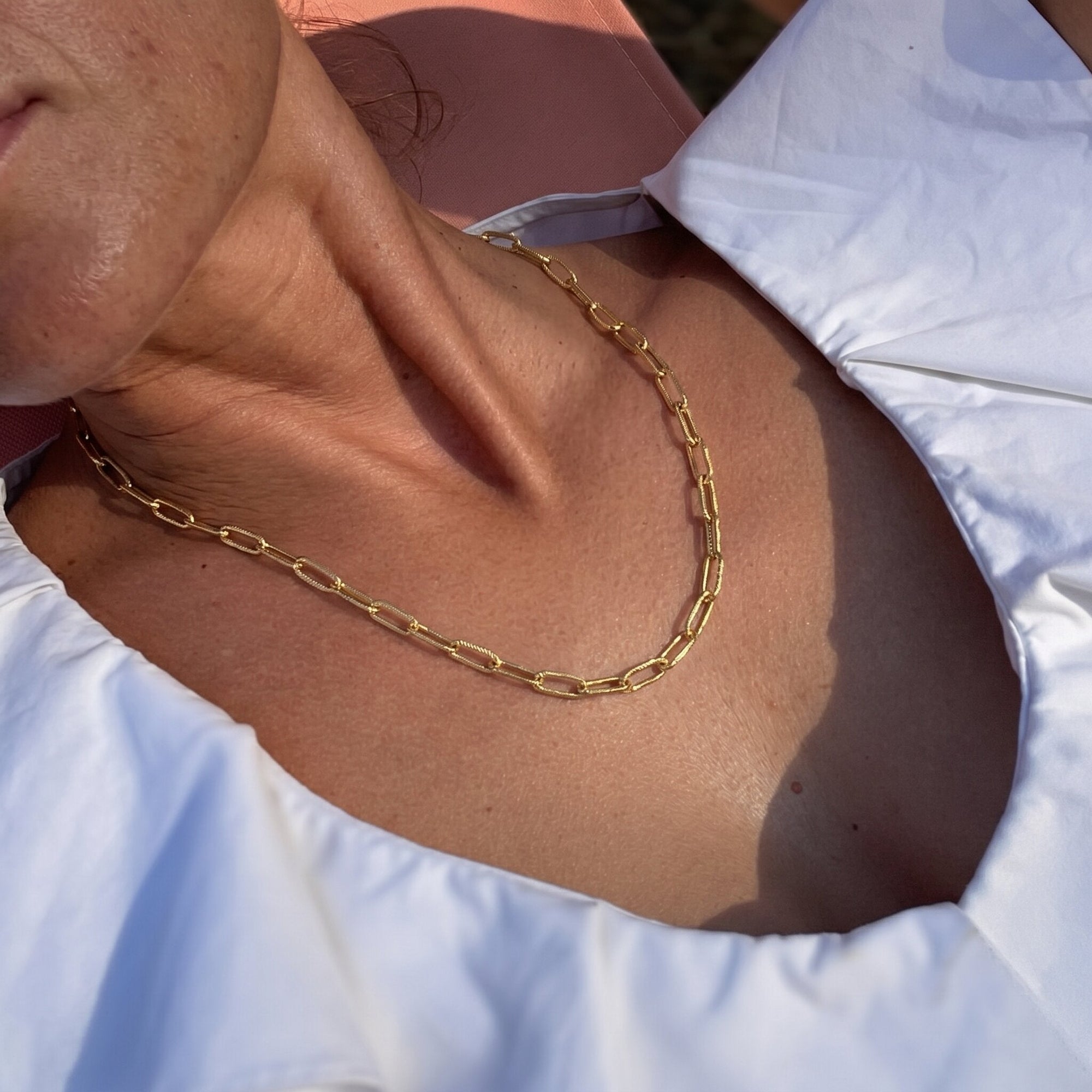 Nadia ketting met paperclipketting
