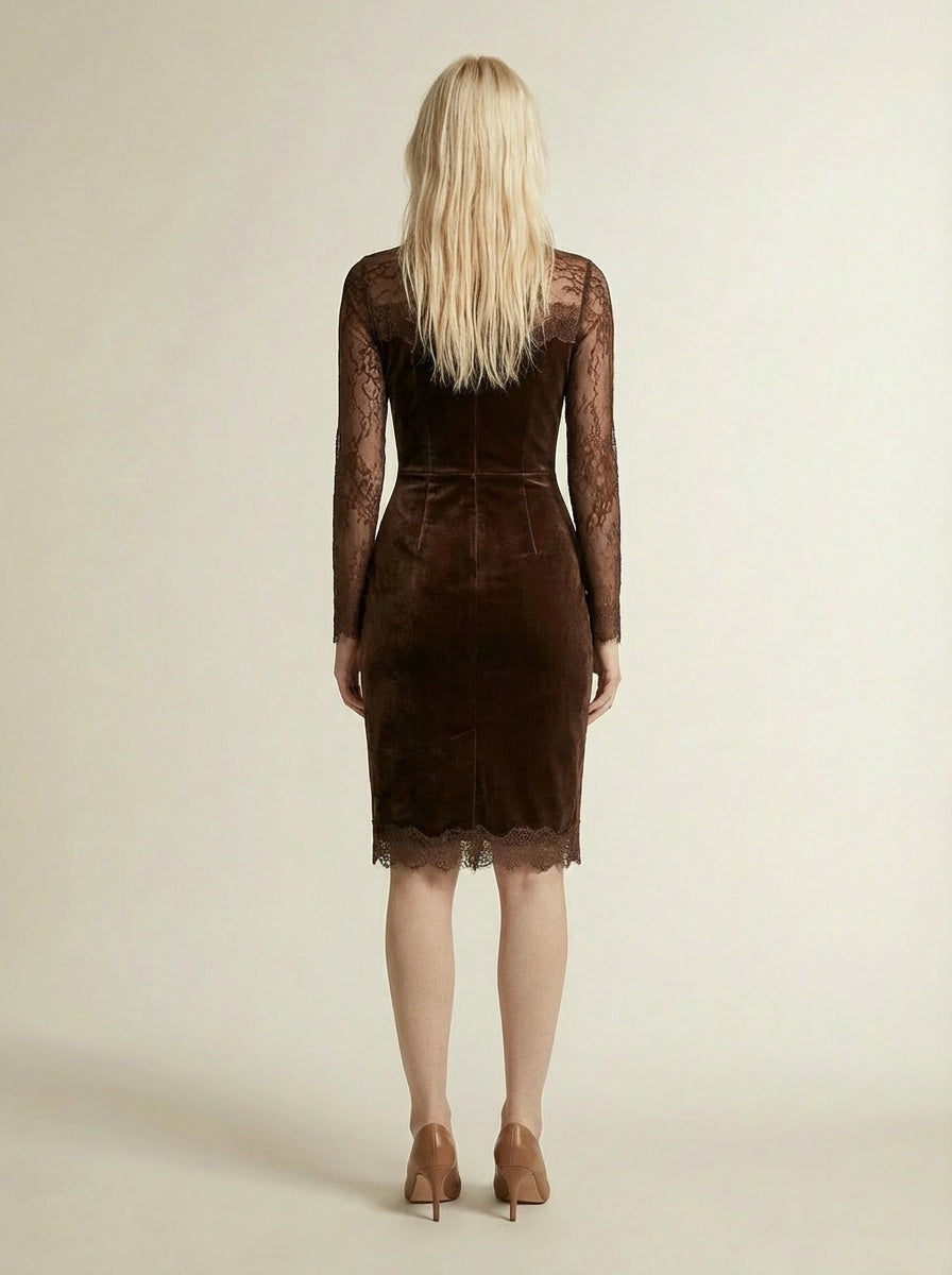 Nadiya – Mini Dress with Elegant Lace