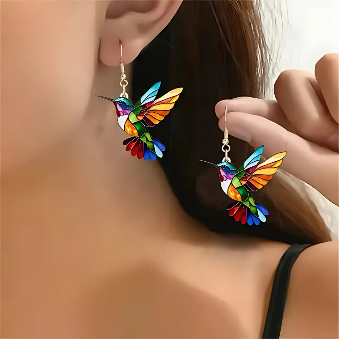 Nahla – Hummingbird Necklace and Earrings