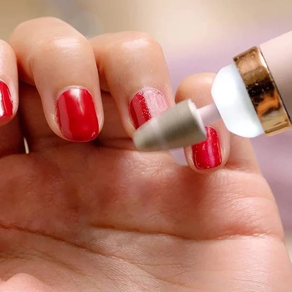 NailEssence – Manicure and Pedicure Set