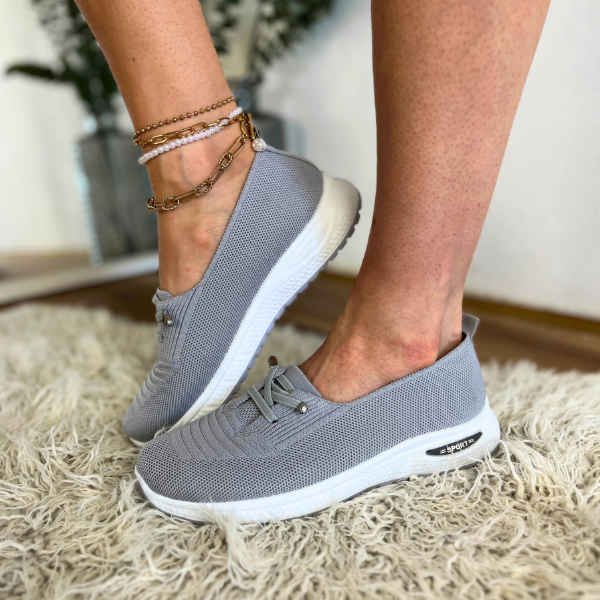 Naliya – Knitted Slipper Sneakers
