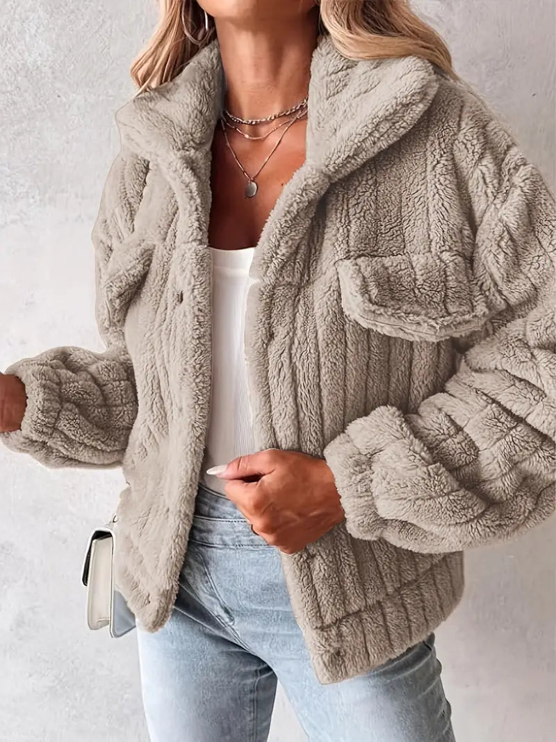 Narin – Casual Teddy Jacket with Faux Pockets