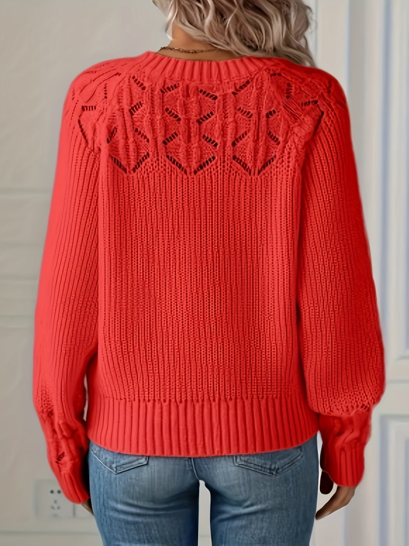 Nasia – Elegant Long Sleeve Sweater