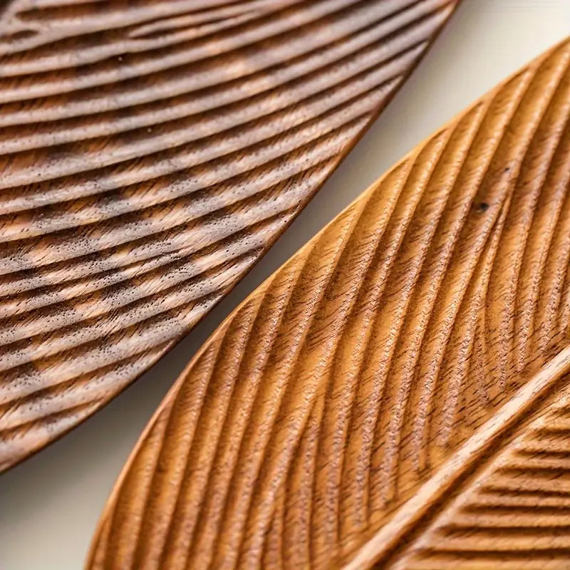 NaturePlatter – Leaf-Shaped Serving Tray