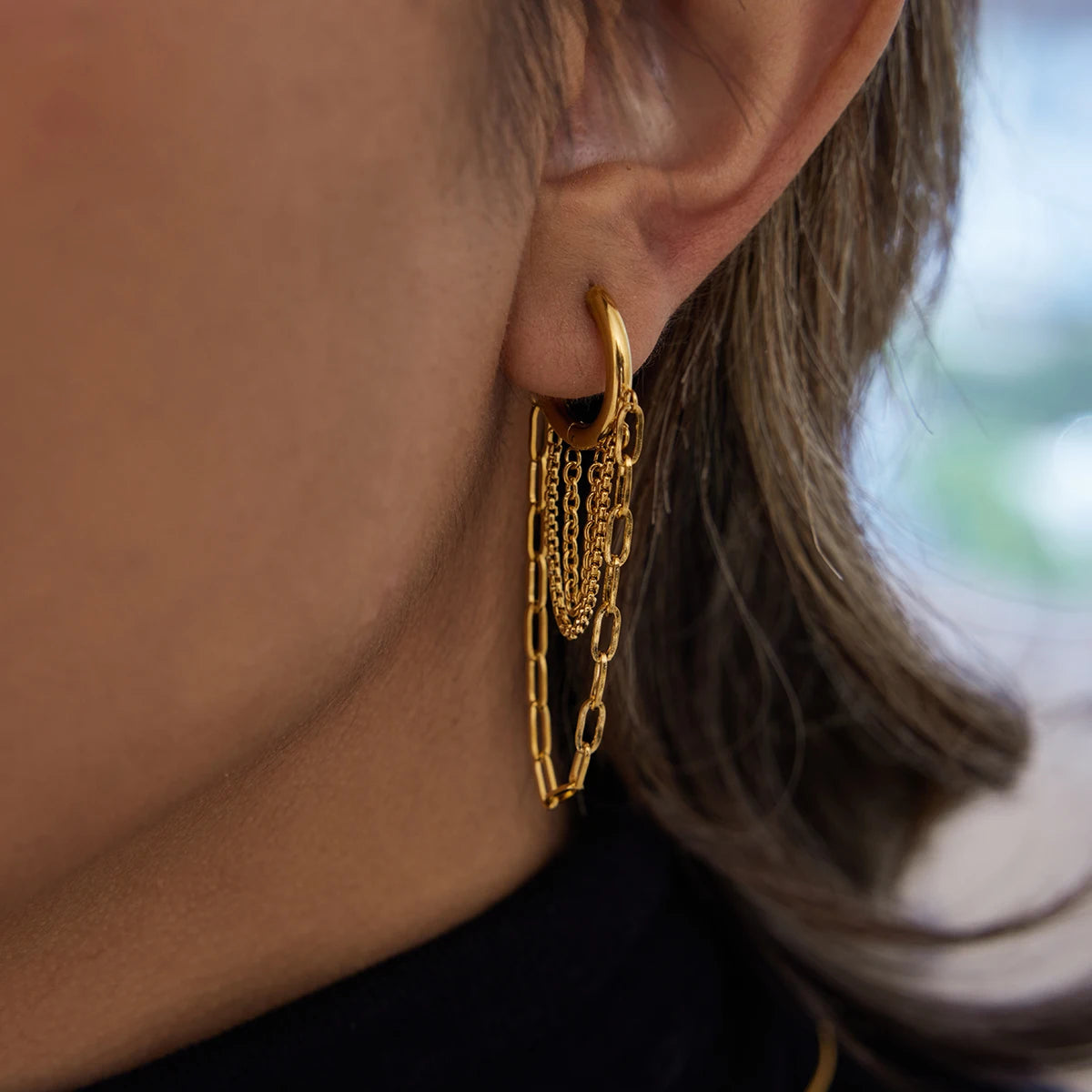 Neida – Atelier Hoops with Chain Cascade