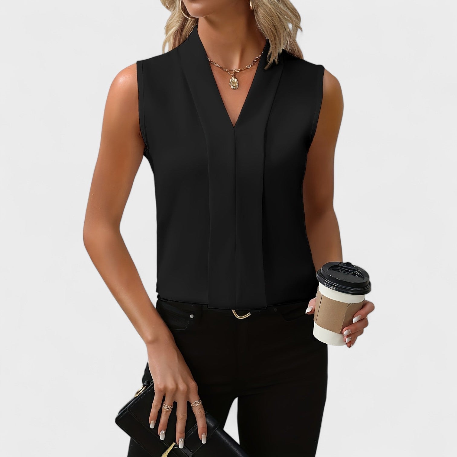 Nekane - Elegant Sleeveless Blouse