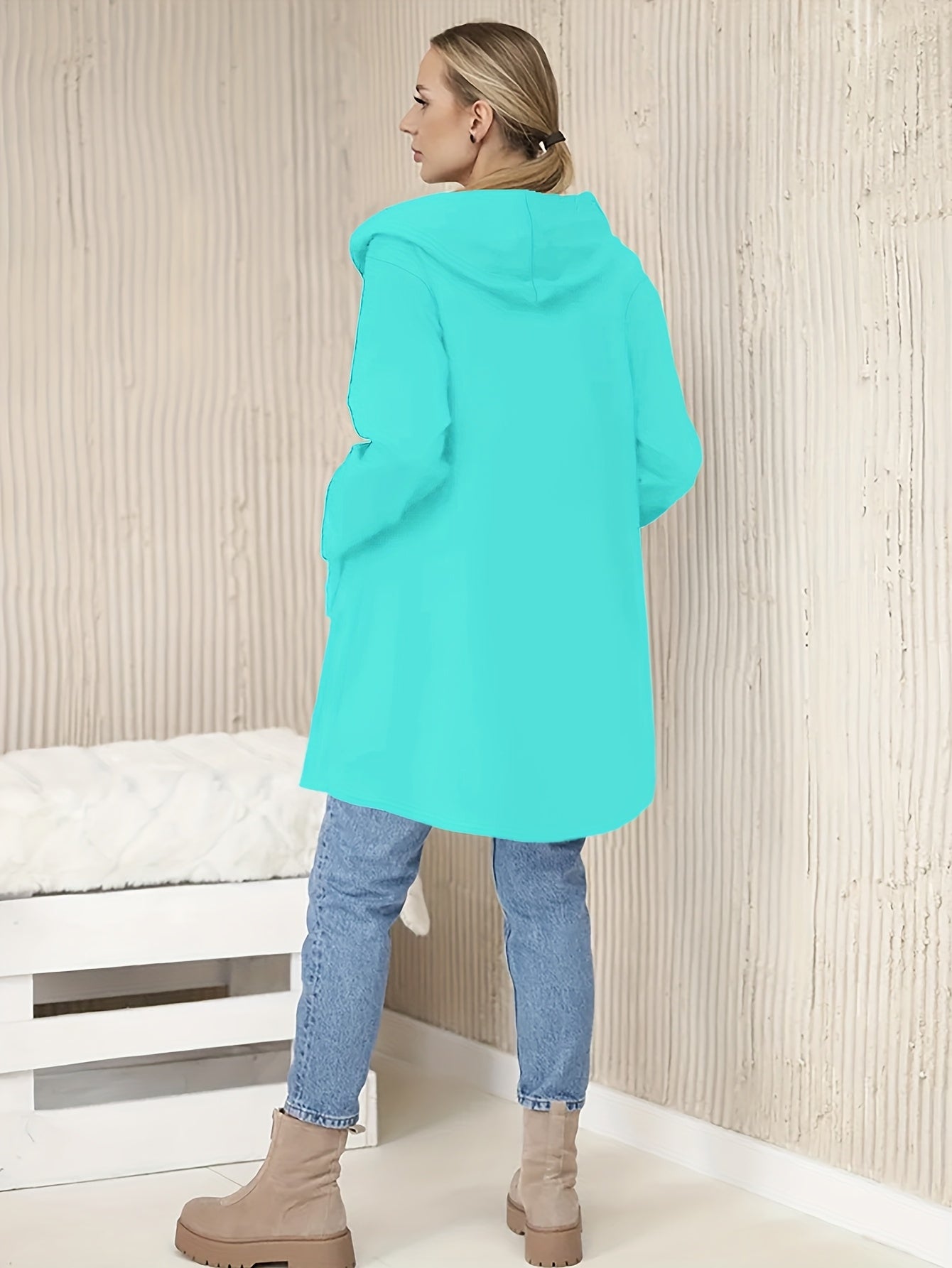 Nicola – Long-Sleeved Jacket with Side Pockets