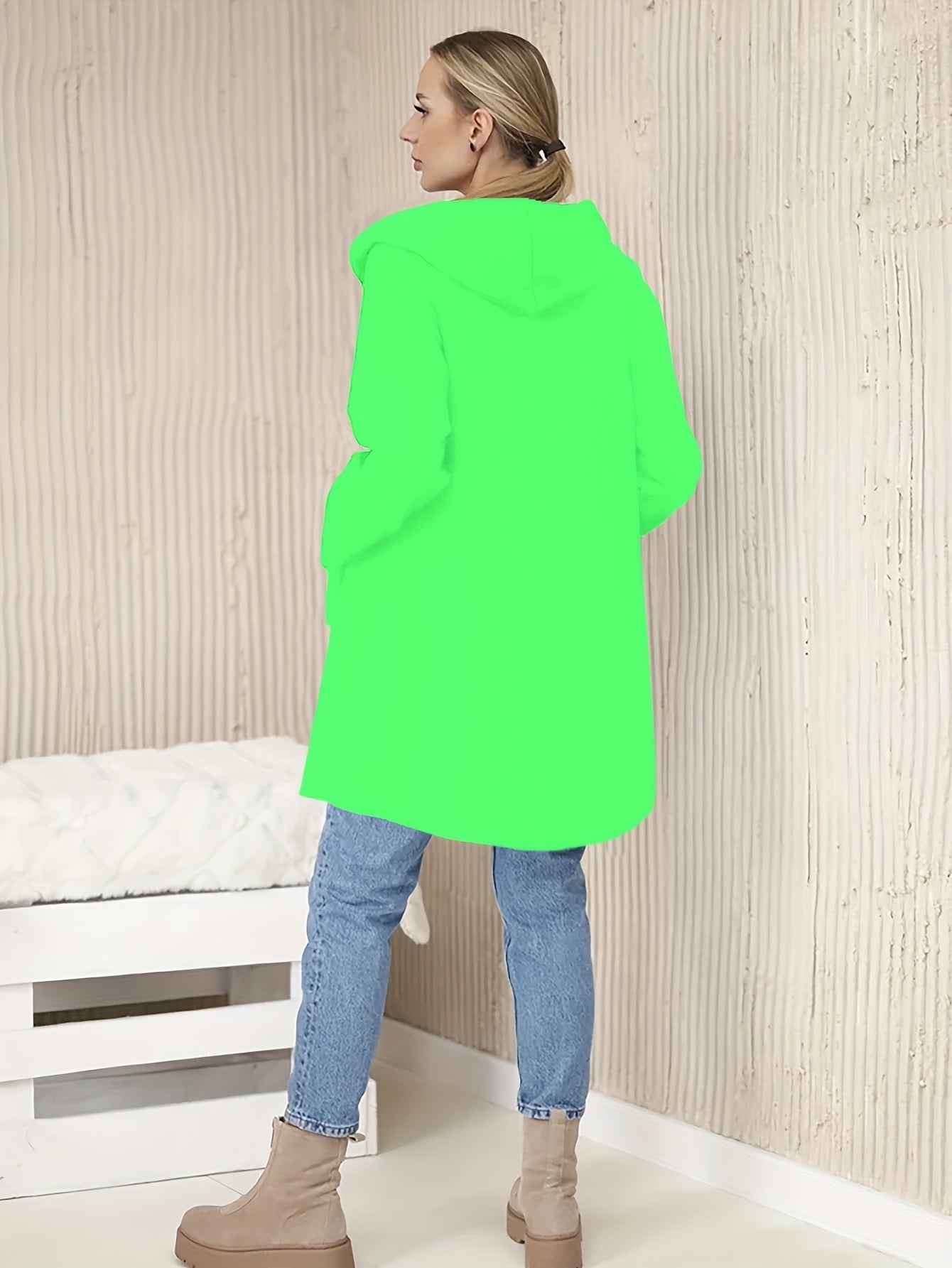 Nicola – Long-Sleeved Jacket with Side Pockets
