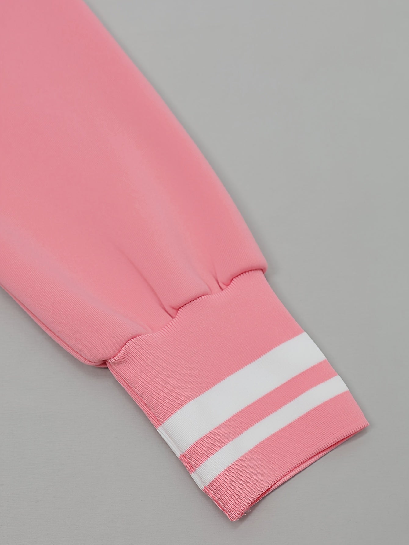 Nicola – Long-Sleeved Jacket with Side Pockets