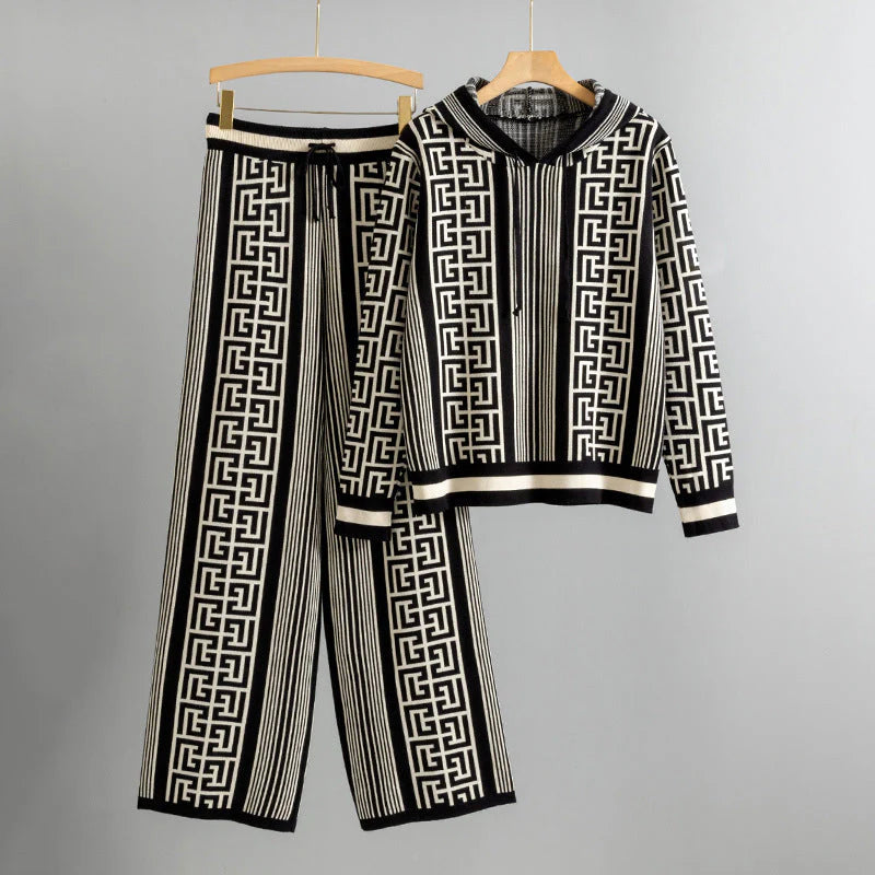 Noris – Hoodie Set with Pants