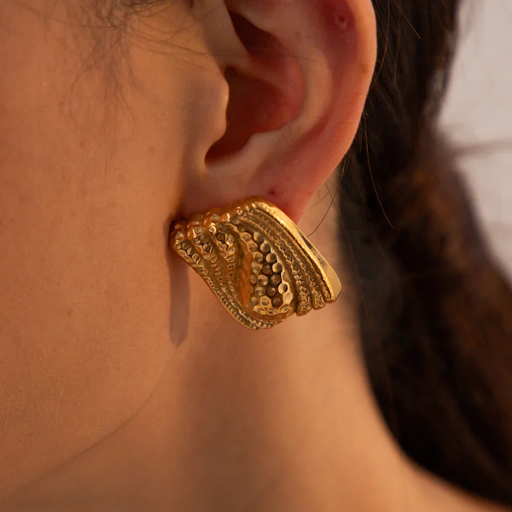 Pendientes de oro caléndula