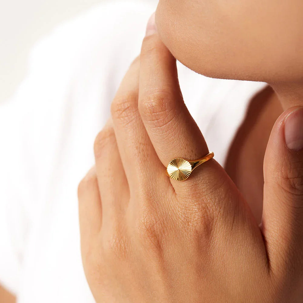 Anello in oro cyna