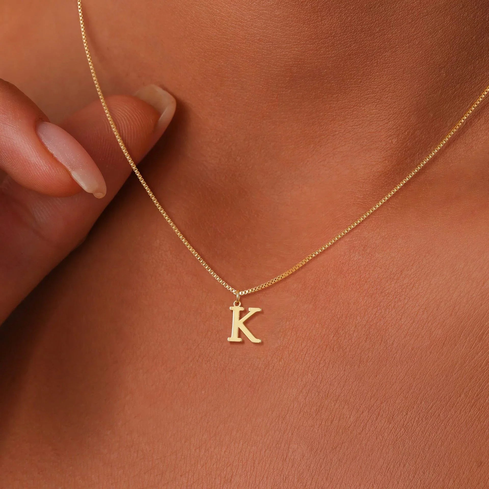 Collana con lettera iniziale Therese in oro