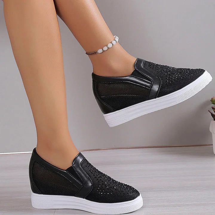 Ormira - Comfortable Non-Slip Sneakers