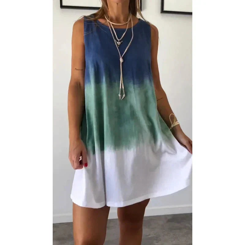 Pamela - Sleeveless Dress with Round Neckline