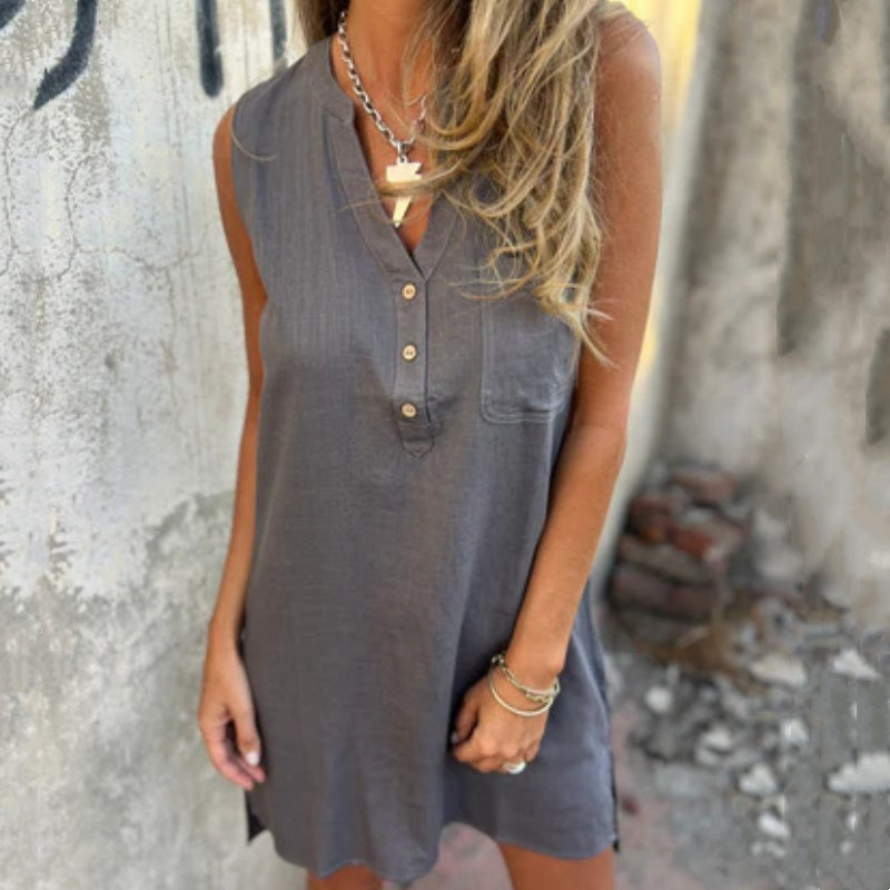 Paula - Sleeveless Dress with V-Neck