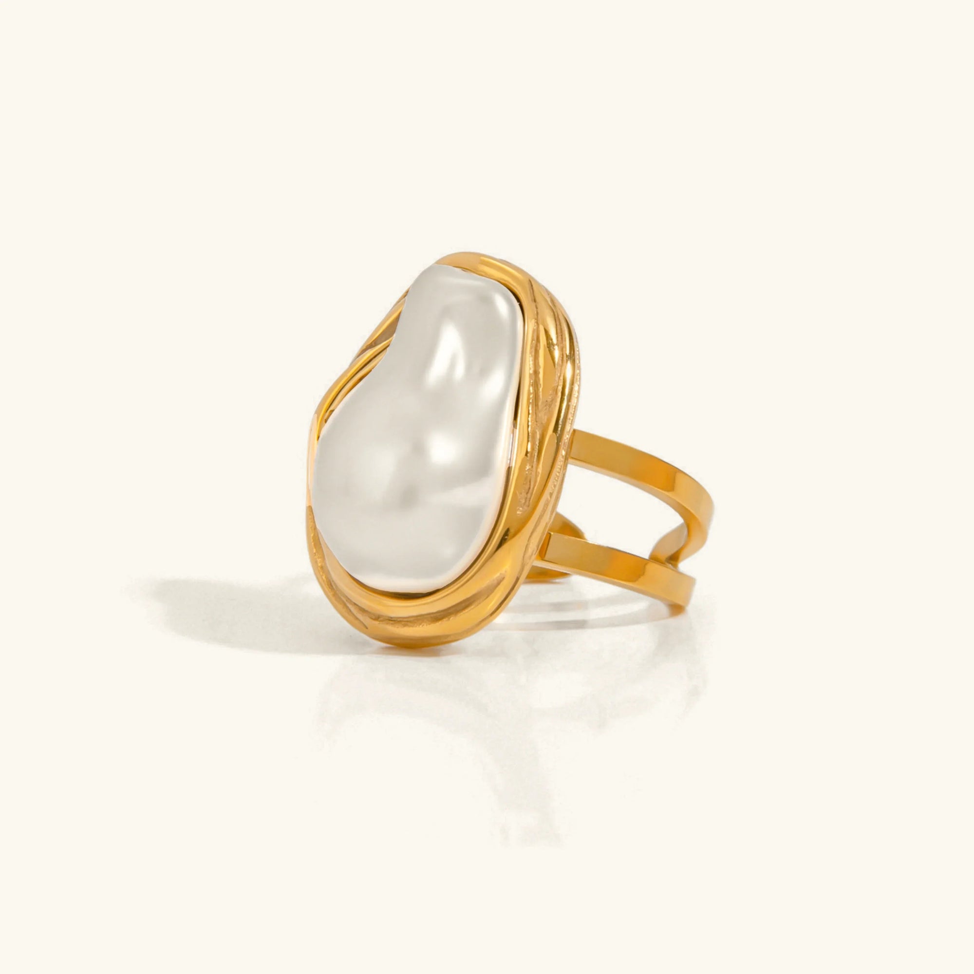 Charis Gold Pearl Ring