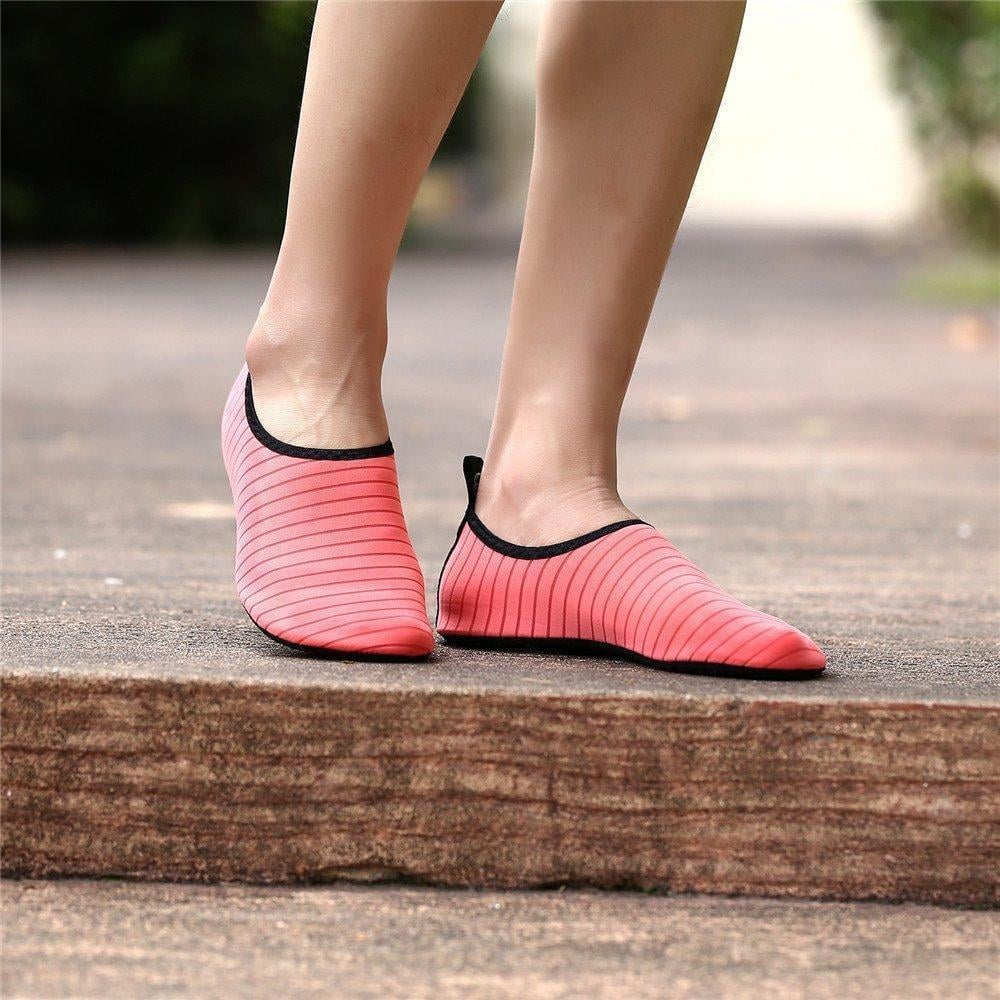 Quick-drying Barefoot Aqua Socks for Men and Women