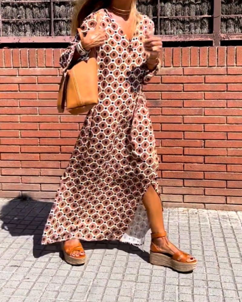 Rivka - Stylish and Casual Dress