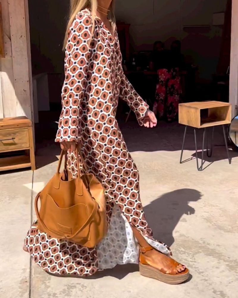 Rivka - Stylish and Casual Dress