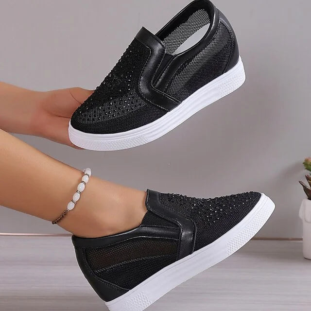 Romila – Elegant Non-Slip Sneaker